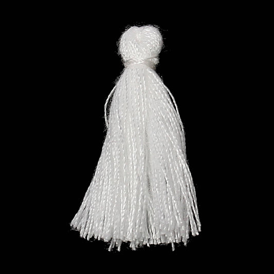 P1109 - 10 pcs. White Cotton Tassel Pendants - 25mm - 1 inch