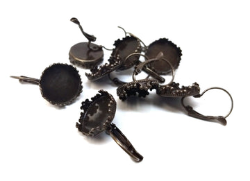 E387 - 10 pcs. Antique Bronze Earring Clips Settings Lever Back Bezels Cabochons - 15mm Glue Pad Setting