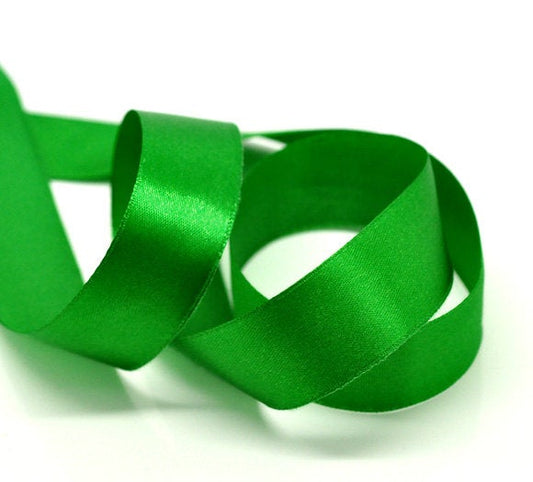 H067 - 1 Roll - 25 yards (75 feet) - 1" - 25mm - 1 inch - Wide Green Satin Ribbon - Weddings, Floral Arrangements, Favors, Decor!