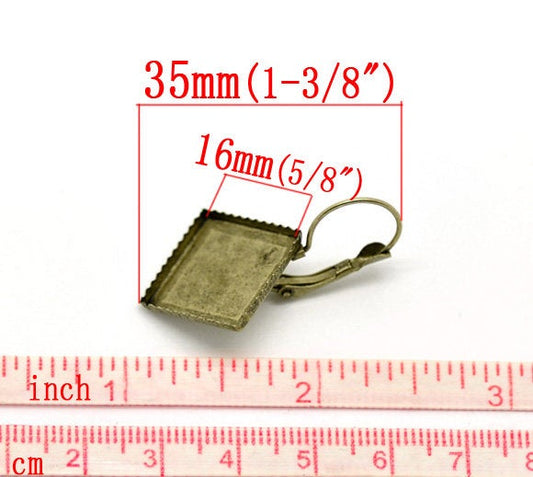 E220 - 10 pcs. Antique Bronze Earring Clips Settings Lever Back Bezels Cabochons - 16mm Glue Pad Setting - Square - Spike Diamond Style