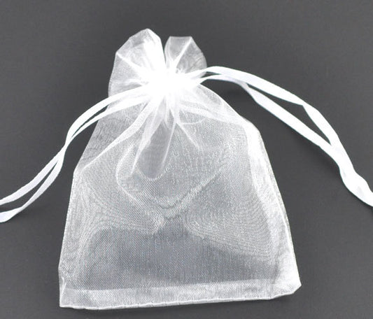 S016 - 50 pcs. White Organza Bags - 9cm x 7cm - 9x7cm