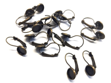 E461 - 10 pcs. Antique Bronze Earring Clips Settings Lever Back Bezels Cabochons - 8mm Glue Pad Setting