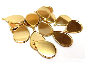 MP0054 - 10 pcs. Golden Teardrop Bezel Cabochon Pendant Tags Trays - 14mm x 10mm Glue Pad - Setting - 14x10mm - 10x14mm