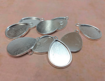 P673 - 5 pcs. Silver Plated Teardrop Bezel Cabochon Pendant Tags Trays - 25mm x 18mm Glue Pad - Setting - 25x18mm - 18x25mm