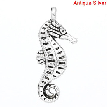 P195 - 10 pcs. Antique Silver Sea Horse Charms Pendants - 22mm x 9mm