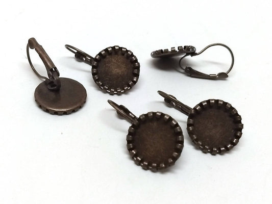 E518 - 10 pcs. Antique Bronze Earring Clips Settings Lever Back Bezels Cabochons - 12mm Glue Pad Setting