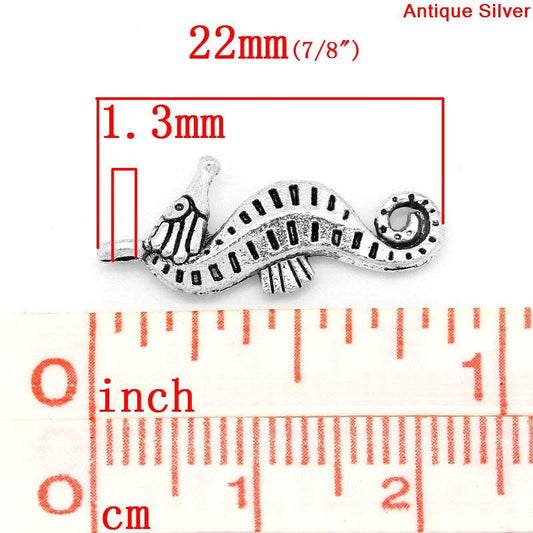 P195 - 10 pcs. Antique Silver Sea Horse Charms Pendants - 22mm x 9mm