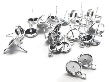 E514 - 10 pcs. Silver Plated Earring Posts Studs Settings Bezels Cabochons Tacks with Loop - 8mm Glue Pad Setting
