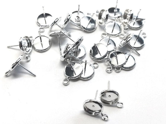 E514 - 10 pcs. Silver Plated Earring Posts Studs Settings Bezels Cabochons Tacks with Loop - 8mm Glue Pad Setting