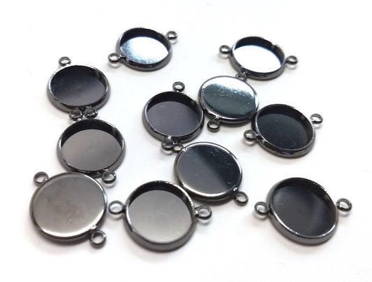 P1160 - 10 pcs. Gunmetal Circle Round Bezel Cabochon Cameo Connector Tags Trays - 12mm Glue Pad