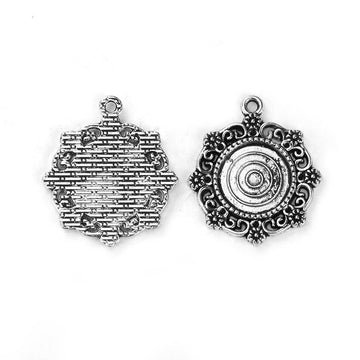 P385 - 10 pcs. Antique Silver Tone Circle Round Bezel Cabochon Pendant Tags Trays - 14mm Glue Pad - Flower Filigree Design