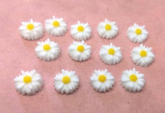 CA771 - 10 pcs (5 Pairs) Resin Cabochons - 12.5mm - Daisy Flower Design - White - Fit on 10mm and 12mm flat settings!