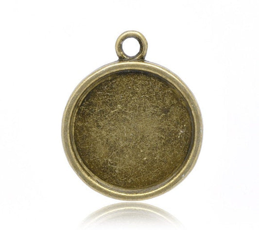 P640 - 10 pcs. Antique Bronze Circle Round Bezel Cabochon Pendant Tags Trays - 20mm Glue Pad Settings