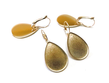 E507 - 6 pcs. (3 pairs) Stainless Steel Golden Teardrop Earring Clips Lever Back Bezels Cabochons - 25mm x 18mm Glue Pad Setting - Drop