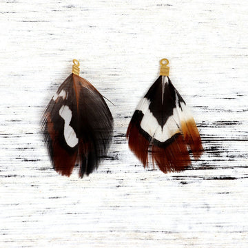P855 - 10 pcs White and Maroon Dangle Charms Pendants - Feather - Gold Plated Crimps - 40mm (1.6") - Great for Light Earrings, Necklaces or Dangles