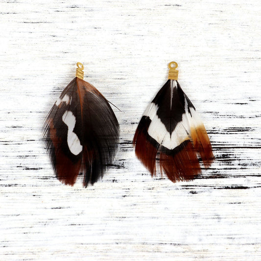 P855 - 10 pcs White and Maroon Dangle Charms Pendants - Feather - Gold Plated Crimps - 40mm (1.6") - Great for Light Earrings, Necklaces or Dangles