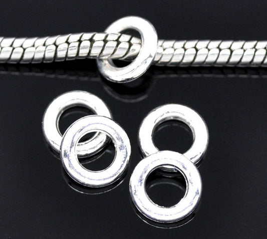 J276 - 100 pcs Silver Plated Soldered Closed Jump Rings - 8mm - 14 Gauge (1.6mm Thick)