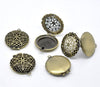 P613 - 5 pcs. Antique Bronze Carved Round Perfume Diffuser Pendant Photo Picture Locket Box - 32mm X 27mm