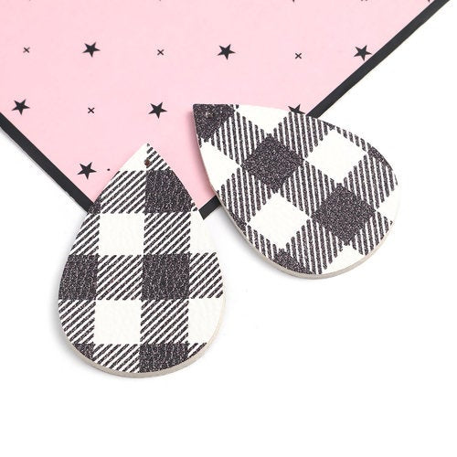 P1090 - 10 pcs Black and White Faux Leather Dangle Pendants - Teardrop - Gingham Pattern - 56mm (2.2") - Great for Earrings or Dangles! Double-Sided