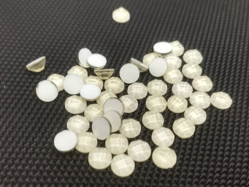 CA019 - 10 pcs Resin Embellishment Cabochons White Ivory Cream - 6mm - Dome Faceted Design - Flat Backs