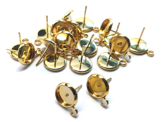 E453 - 10 pcs. Gold Plated Earring Posts Studs Settings Bezels Cabochons Tacks with Loop - 8mm Glue Pad Setting
