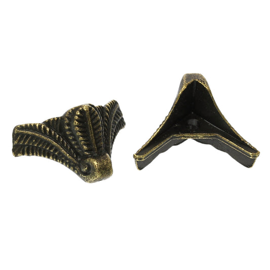 U007 - Lot of 6 Antique Bronze Corner Protector - For Boxes - Desks - Hardware - 2.2cm x 1.6cm