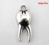 P209 - 10pcs. Antique Silver Anatomical Teeth Molars Charms Pendants - 20mm X 8mm (3/4" x 3/8")