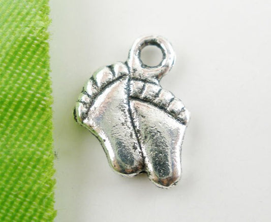 P283 - 100 pcs. Antique Silver Baby Feet Charms Pendants - 12mm x 9mm