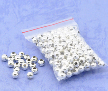 BD551 - 900 pcs Silver Plated Alloy Smooth Ball Spacer Beads- 5mm - Hole Size: 1.9mm