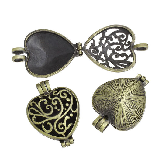 P641A - 1 pc. Antique Bronze Carved Heart Vine Pendant Locket Box Pendants - 42 X 30mm