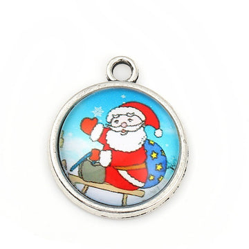 P768 - 10 pcs. Antique Silver Circle Round Pendants Charms - 28mm x 23mm - Christmas - Santa
