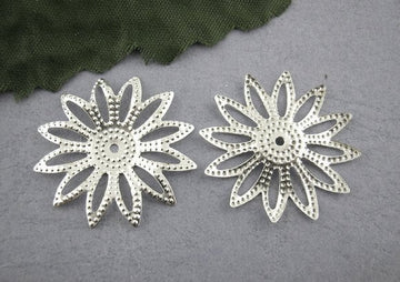 BD646 - 100 pcs Silver Plated Flower Bead Caps Covers - 29mm