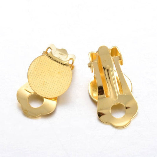 E187 - 20 pcs. Gold Tone Hinged Earring Posts Studs Clips Flat Settings Cabochons Posts - 10mm Glue Pad Setting - Great for Non-Pierced Ears!