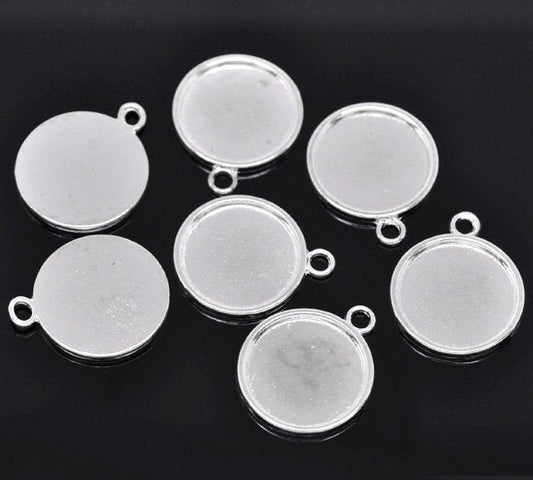 P595 - 10 pcs. Silver Plated Pendant Circle Posts Settings Bezels Trays Cabochons - 20mm Glue Pad Setting (Cameo Setting Diameter)