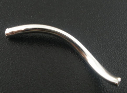 BD424 - 100 pcs. Silver Plated Noodle Tube Long Thin Smooth Twisted Curved Beads - 26mm x 2mm (1") - Hole Size: 1.5mm