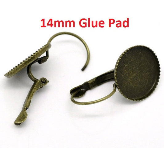 E044A - 20 pcs. Antique Bronze Earring Clips Settings Lever Back Bezels Cabochons - 14mm Glue Pad Setting