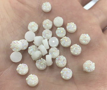 CA325 - 10 pcs Druzy Resin Embellishment Cabochons - White Multicolor - Diameter: 6mm - 4mm Thick