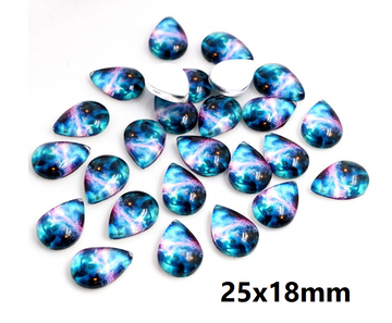 GT009 - 10 pcs Teardrop Galaxy Glass Dome Seals Tiles Cabochons - 25mm x 18mm