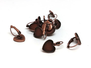 E086 - 10 pcs. Antique Copper Earring Clips Settings Lever Back Bezels Cabochons - 12mm Glue Pad Setting - Heart Shape Bezels