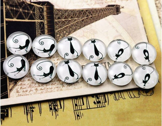 GT018 - 12 pcs Assortment of Circle Black and White Cat Glass Round Dome Seals Tiles Cabochons - 12mm
