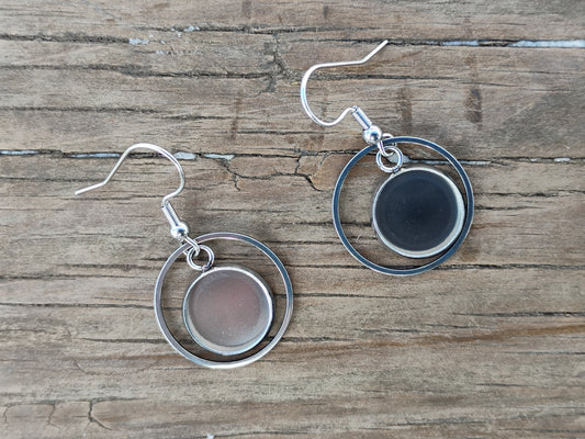 E986 - 6 pcs. 304 Stainless Steel Silver Tone Earring Dangle Hooks Settings Bezels Cabochons - 12mm Glue Pad Settings - Top Ring Style