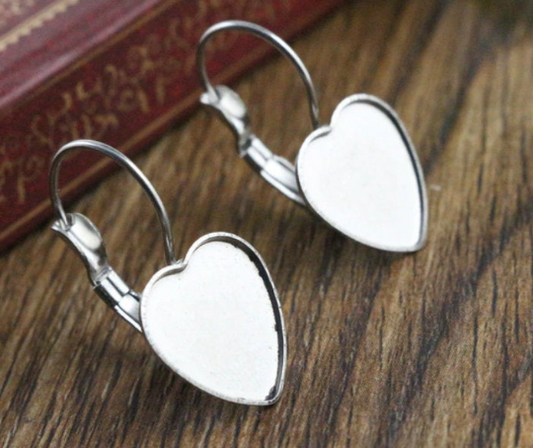 E318 - 10 pcs. 304 Stainless Steel Silver Tone Earring Clips Settings Lever Back Bezels Cabochons - 12mm Glue Pad Setting - Heart Shape Bezels