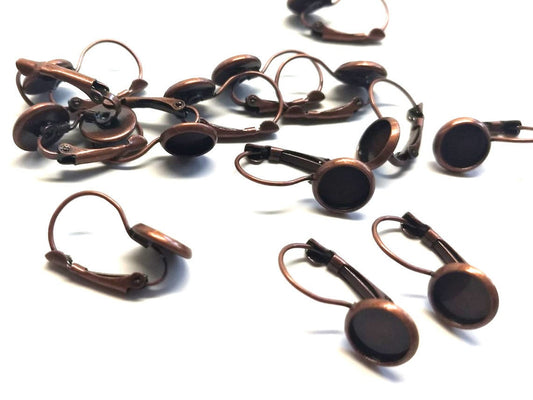 E069 - 10 pcs. Antique Copper Earring Clips Settings Lever Back Bezels Cabochons - 8mm Glue Pad Setting