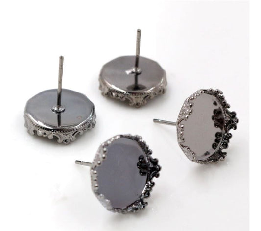 E052 - 10 pcs. (5 pairs) Gunmetal Earring Posts Settings Bezels Cabochons Tacks Studs - 12mm Glue Pad Setting - Tiara Design