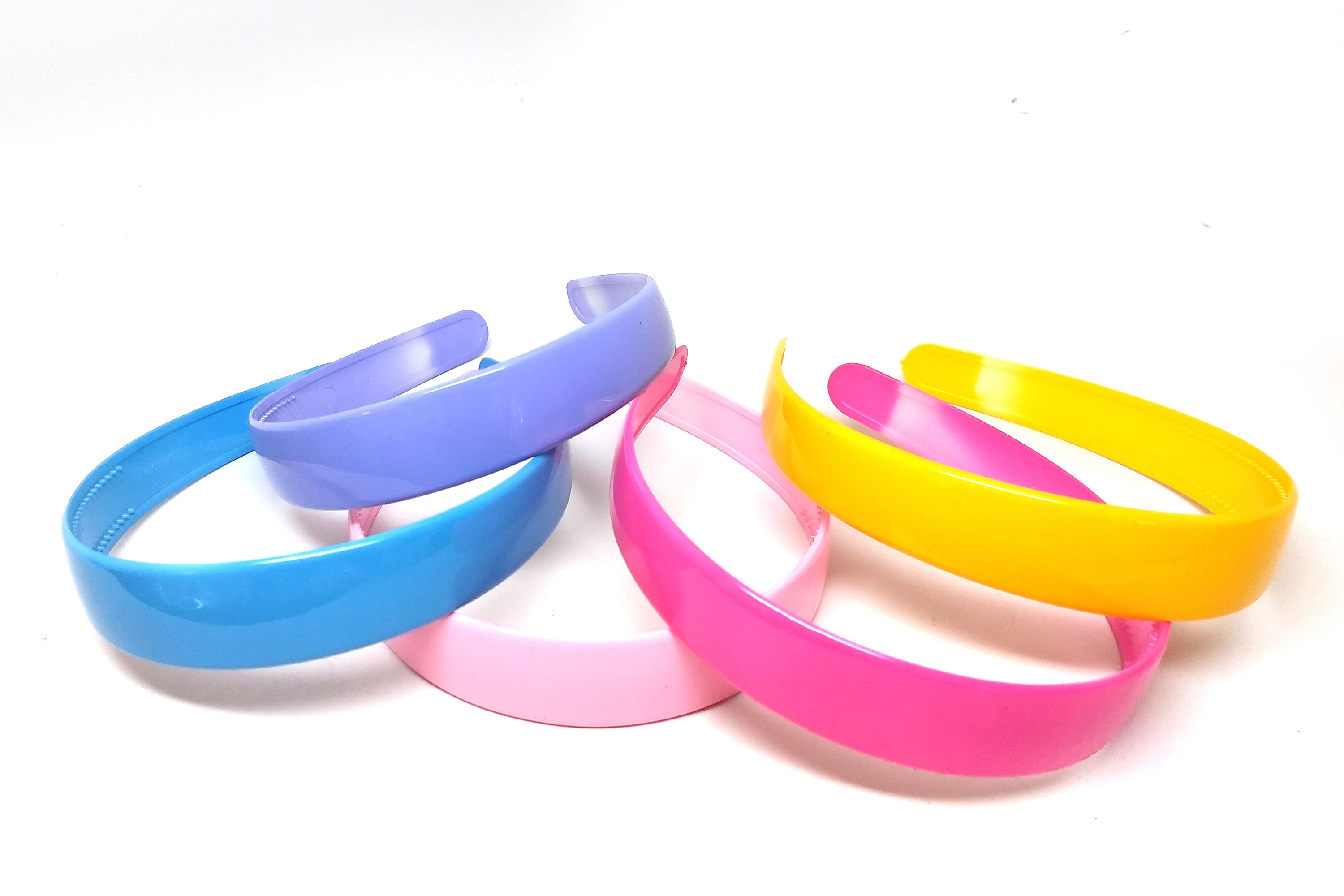 H025 10 pcs Assortment of Plastic Headbands 25mm (1" wide) 38cm